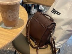 -星巴克臻选(威海威高广场店)