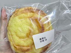 -雀食面包店(钟楼店)