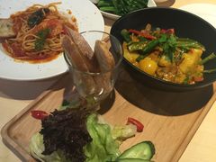 -来龙里 精致 东南亚餐室(万象城店)
