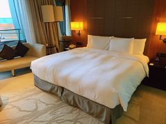 -上海滴水湖皇冠假日酒店