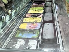 -抱抱地球咖啡馆(国家海洋博物馆店)