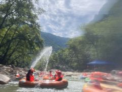 -雅鲁激流探险漂流