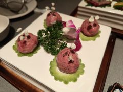 -左庭右院鲜牛肉火锅黑金店(陆家嘴中心店)