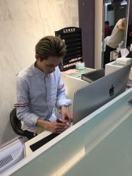 -发朵Hair 烫染沙龙