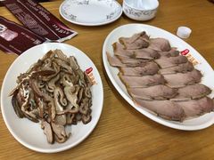 -李连贵熏肉大饼(世纪路店)
