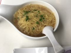 -新大咀港式茶餐厅(宝山万达店)