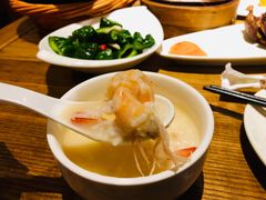 招牌鲜虾粥-颐和•海鲜砂锅粥•啫啫煲(奥林匹克广场店)