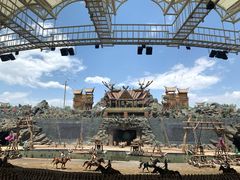 -七彩云南欢乐世界