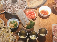 -萍姐火锅·公路夜市(武汉首店)