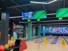 -极限PLAY运动娱乐新世界·团建派对潮玩休闲馆·室内蹦极高空游乐园