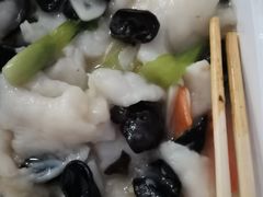 溜鱼片-小船渔村•大连菜•大连焖鱼(明泽街店)