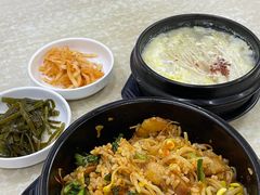 -拌来拌去石鍋拌飯(文鼎店)