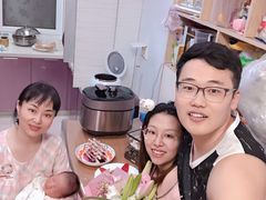 -爱贝佳母婴护理服务中心·月嫂育儿嫂(鲁迅路店)