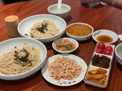 -裕兴记•蟹黄面馆(人民广场店)