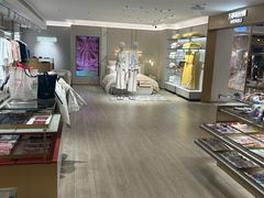 -万事利丝绸(杭州大厦店)