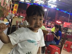 -尕西新疆大盘鸡(回辉村分店)