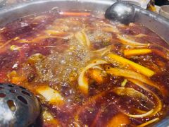 -肖肖酸萝卜鱼火锅(总店)