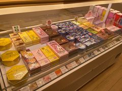 零售区-好利来(曲江龙湖店)