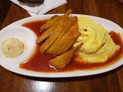 -玛格萝妮比萨屋(四平店)