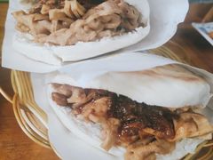 乾县酱辣子夹馍-张兴邦擀面皮(禧悦里店)