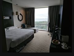 -青岛海尔洲际酒店