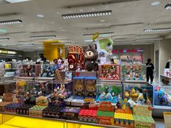 -泡泡玛特POPMART(蓝色港湾店)