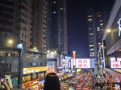 -观音桥步行街