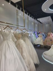 -喜爱高定婚纱摄影