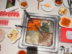 -海底捞火锅(长宁路龙之梦店)