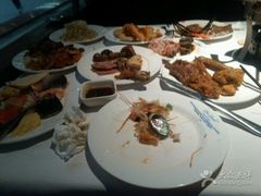 -星伦多自助料理·涮烤一体(虹悦城店)