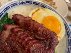 -新大咀港式茶餐厅(宝山万达店)