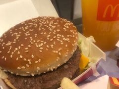 -麦当劳(成都时代奥特莱斯店)