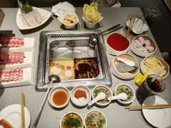 -海底捞火锅(银泰中心店)