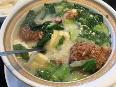 石锅豆腐丸子-老码头黑皮肘子锅包肉熏酱水饺(文政街店)