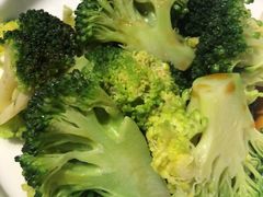 -渝是乎酸菜鱼(龙旗购物中心店)