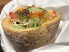 -巴黎贝甜(大宁国际商业广场店)