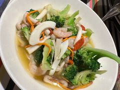 上汤西兰花-Aqua Oasis 水天堂(相城天虹商场店)