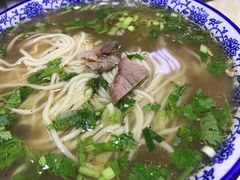 原汁牛肉面-正宗兰州王师傅麻辣牛肉面(学院新城店)