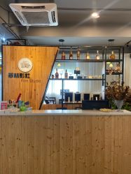 -菲林婚纱摄影工作室