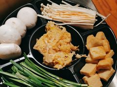 -英雄故事地摊烤肉(马驹桥店)