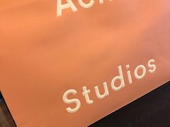 -Acne Studios(芮欧百货店)