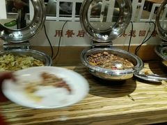 -感恩心素食馆(百世广场店)