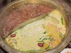 -小天鹅火锅·一线江景洪鼎旗舰店(洪崖洞店)