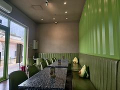 -油梨树AVOCADO TREE(顺义新国展店)