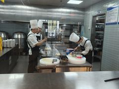 -鼎原力量东北吊炉烧烤(临河街店)