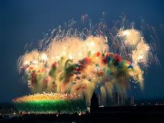 -成都金融城演艺中心