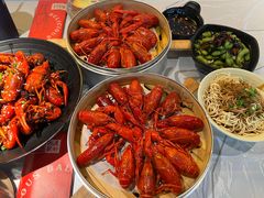 -巴厘龙虾·榜首油焖大虾(音乐学院·沿江酒馆店)