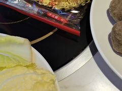 -运气牛自助酱大骨火锅(南京东路店)