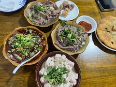 -小杨翘脚牛肉