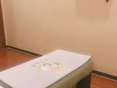 -鸿泰龙·天下易行·足道·SPA(来福士店)